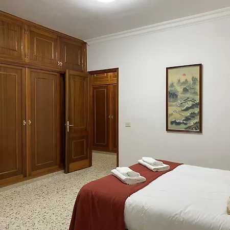 Beachfront House In Palmas Near Canteras *